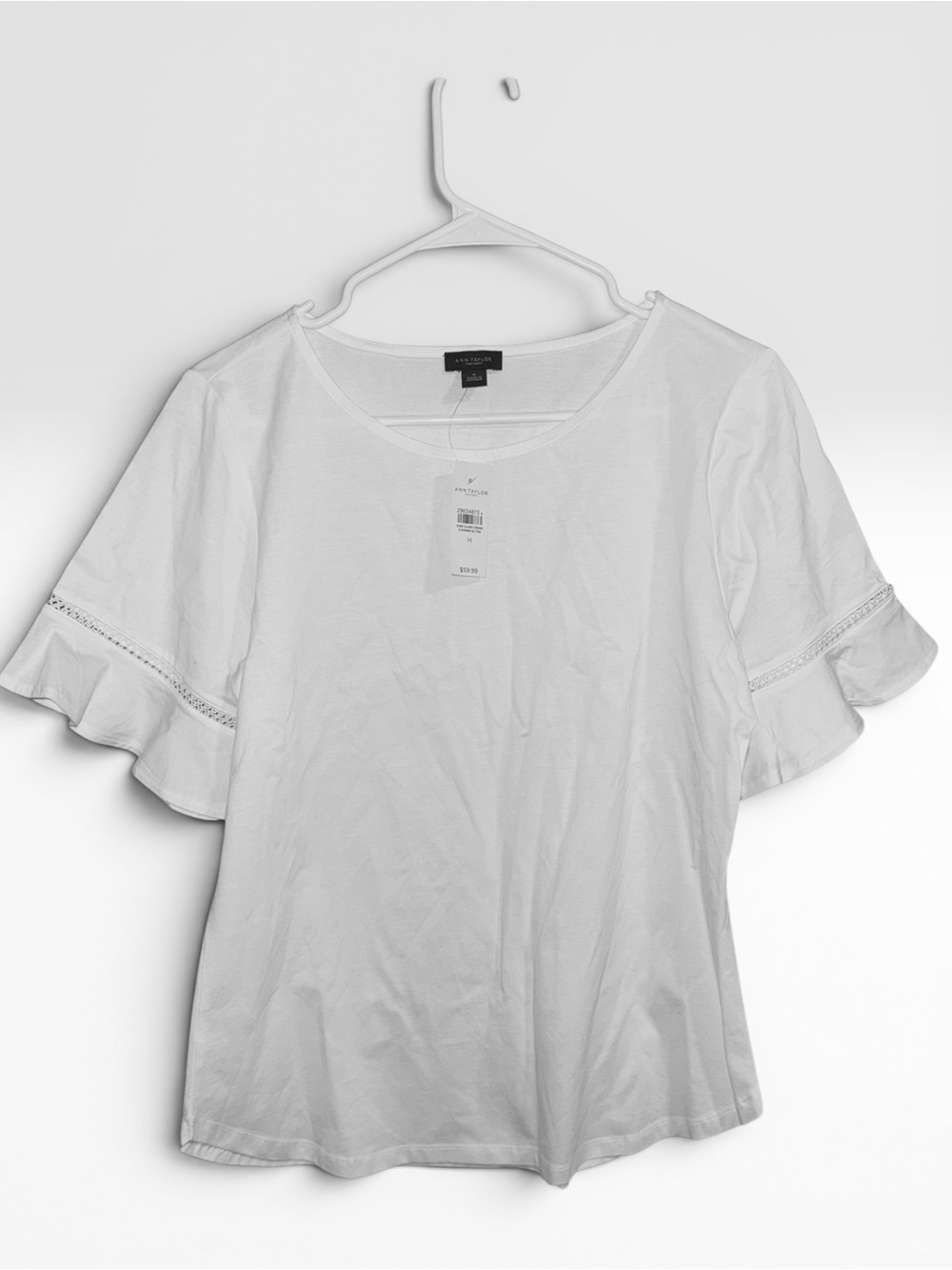 🌺Ann Taylor Factory White Ruffle Sleeve Scoop Neck Tee